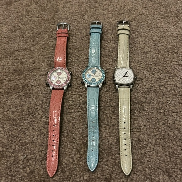 Croton Accessories - Set of 3 fashion watches
